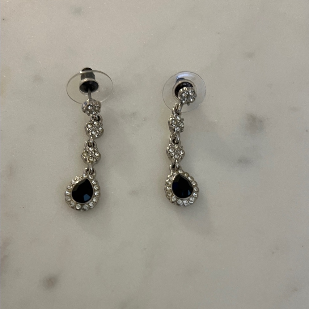 Elegant Silver Drop Earrings with Black Teardrop Stones